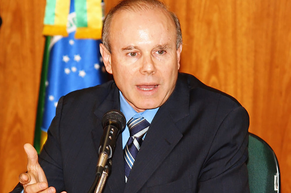 Mantega comemora baixo índice de desemprego e desaceleração da inflação 1 Guido Mantega 1 Mantega comemora baixo índice de desemprego e desaceleração da inflação