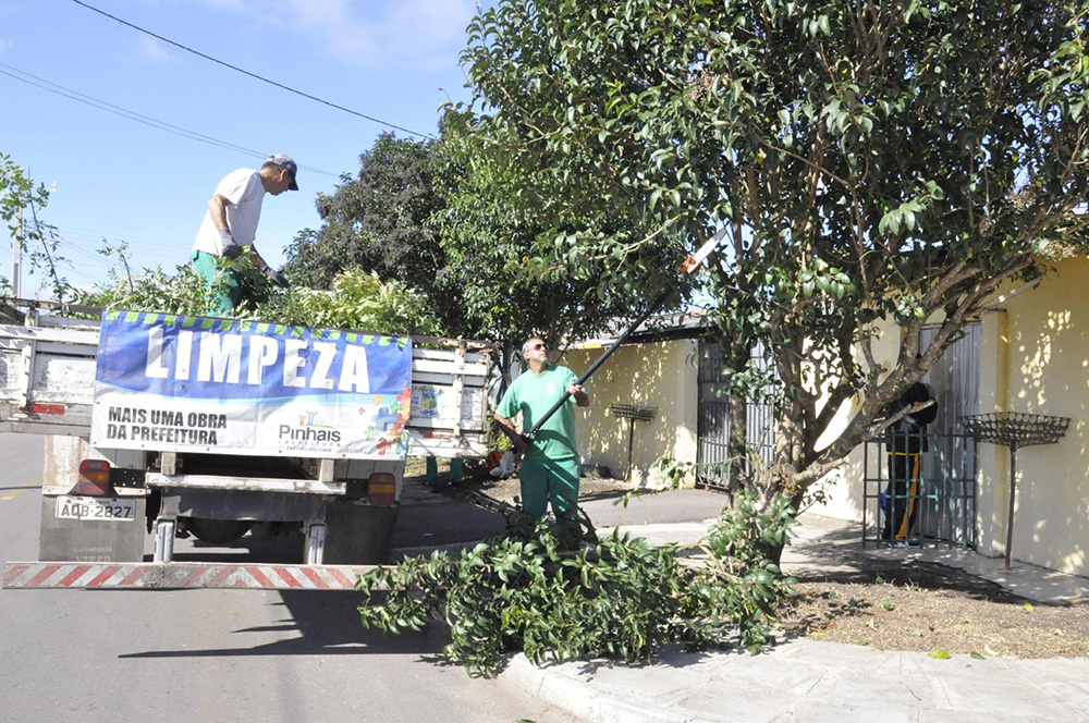 Mutirão da Limpeza no Jardim Amélia 5 pinhais07 Mutirão da Limpeza no Jardim Amélia