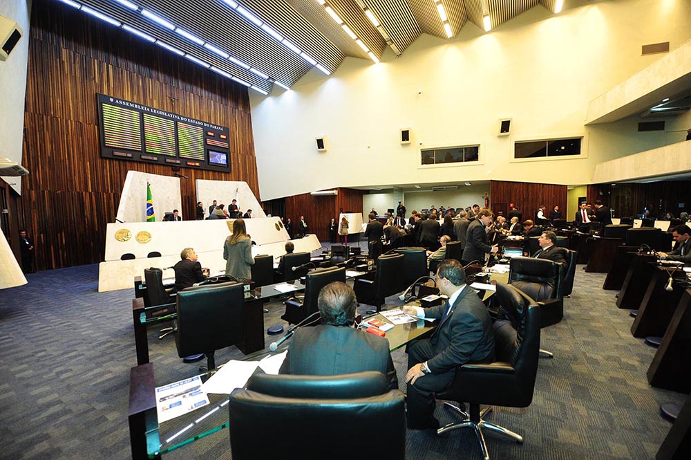 Assembleia aprova projeto que estende a clientes antigos promoções criadas para atração de novos clientes 3 alep02 Assembleia aprova projeto que estende a clientes antigos promoções criadas para atração de novos clientes