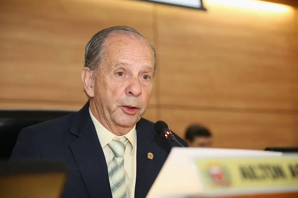 Vereadores de Curitiba se despedem da 16ª legislatura da Câmara Municipal 1 Ailton araujo Vereadores de Curitiba se despedem da 16ª legislatura da Câmara Municipal