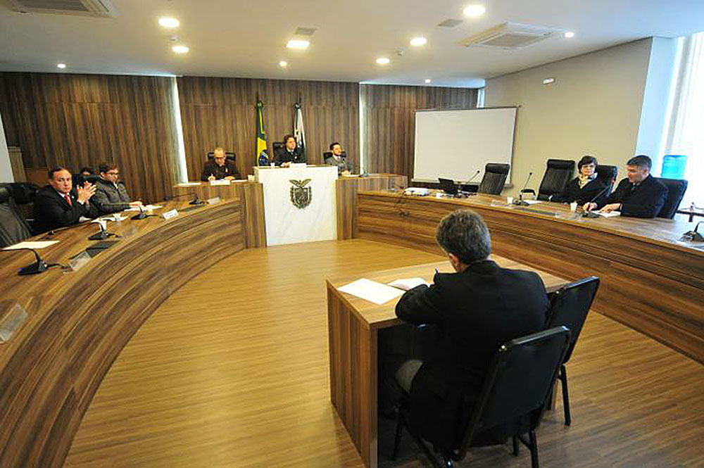 CPI da Indústria do Atestado Médico recebe representantes das secretarias de Saúde e da Administração 9 alep021 CPI da Indústria do Atestado Médico recebe representantes das secretarias de Saúde e da Administração