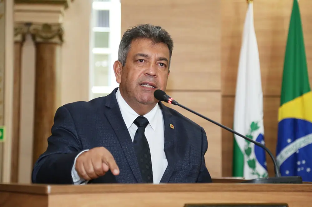 “Operação tartaruga” de médicos é debatida em plenário 7 alep03 toninho “Operação tartaruga” de médicos é debatida em plenário