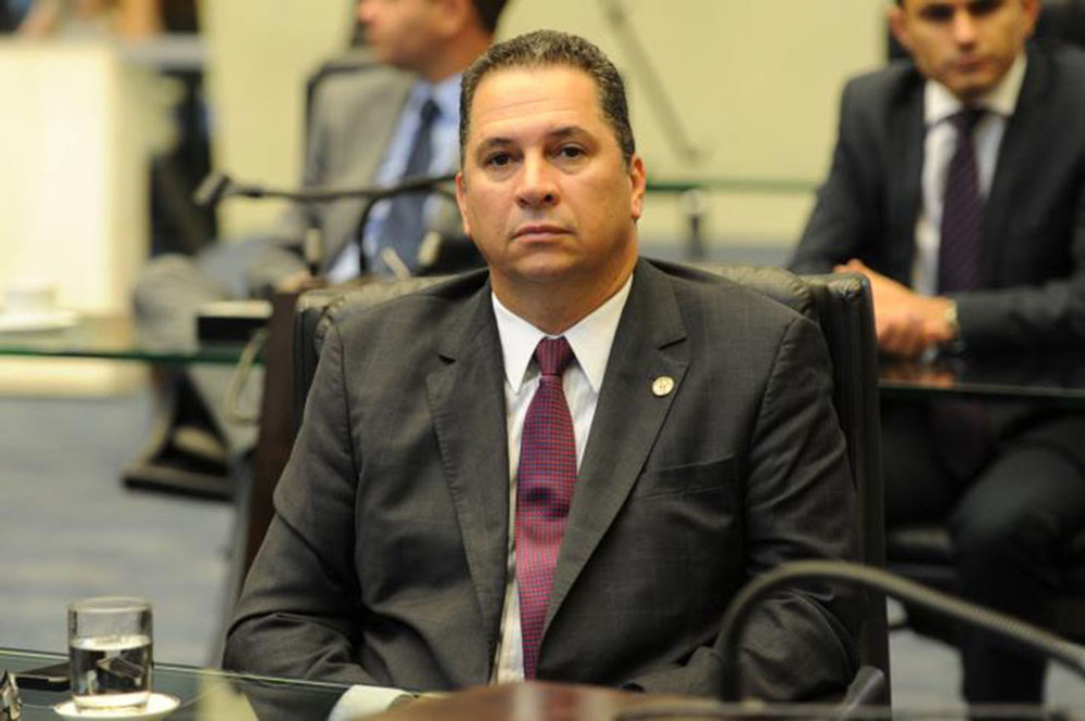 Comissão de Finanças aprova projeto para ampliar a transparência na transferência de recursos públicos 3 alep011 Comissão de Finanças aprova projeto para ampliar a transparência na transferência de recursos públicos