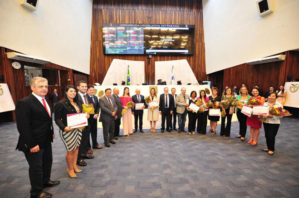 Assembleia homenageia servidoras para lembrar o Dia Internacional da Mulher 2 alep01 Assembleia homenageia servidoras para lembrar o Dia Internacional da Mulher
