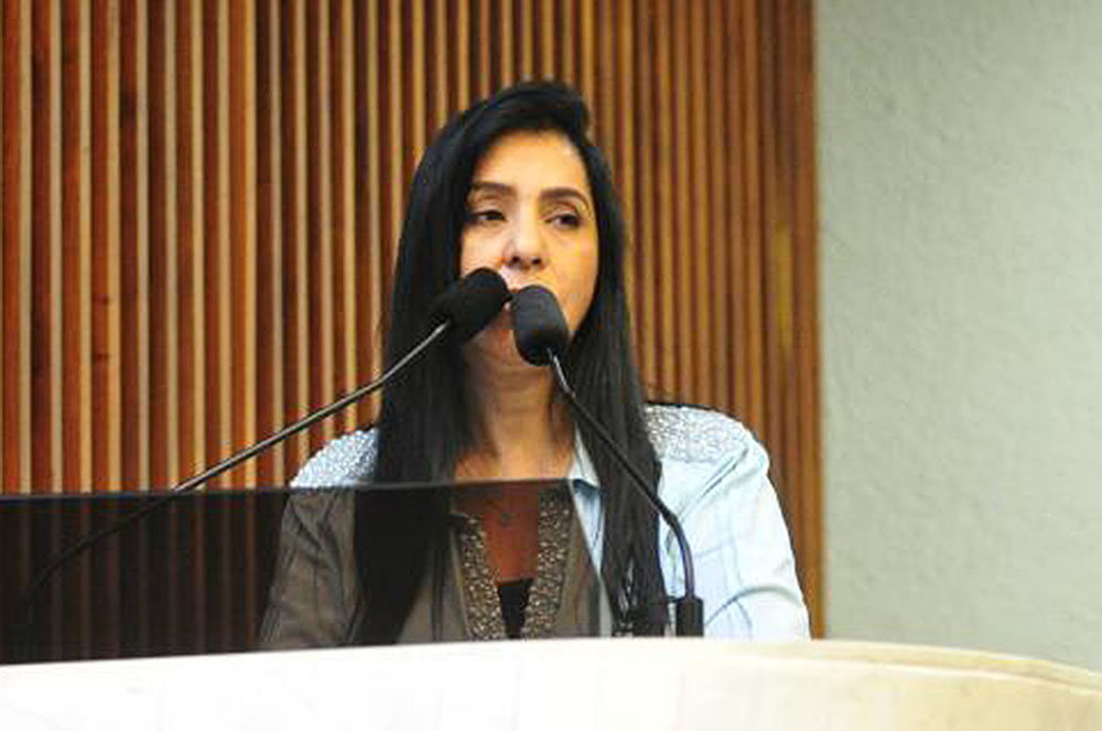 Oito deputados já formalizaram mudança de partido 1 alep02 Oito deputados já formalizaram mudança de partido