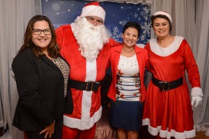 Programação de Natal de Pinhais inicia com a chegada do Papai Noel 2 pinhais02