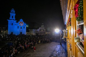 Atrações de Natal de Curitiba impulsionam o comércio próximo dos eventos 3 curitiba03