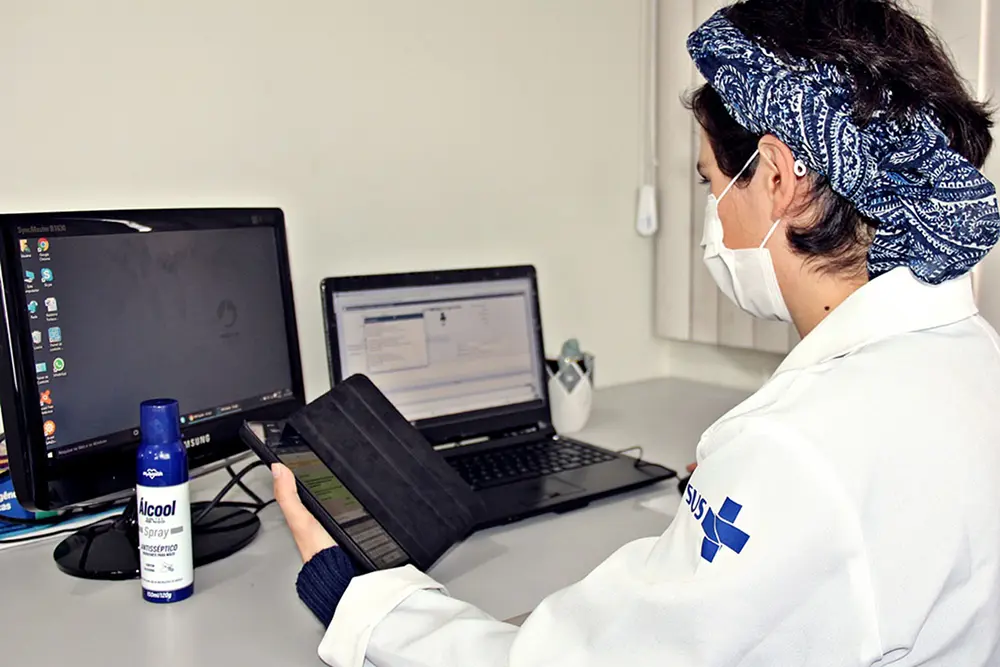 Prefeitura de Colombo amplia serviço de atendimento por telemedicina 4 colombo012 Prefeitura de Colombo amplia serviço de atendimento por telemedicina