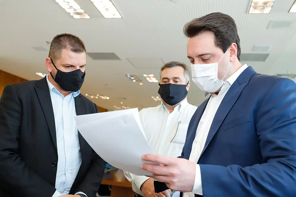 Decreto do Governo do Estado estabelece normas para reduzir circulação na Região Metropolitana 9 reduzir circulação