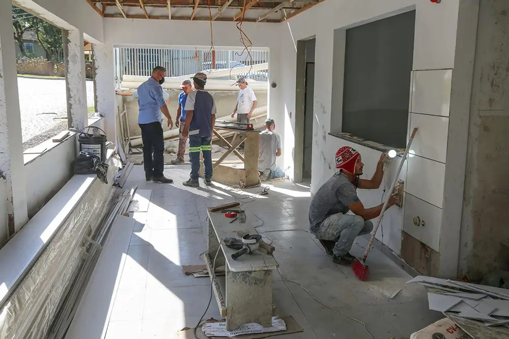 Obras de reforma e ampliação da Unidade de Saúde Capoeira dos Dinos, em Piraquara, avançam 8 piraquara012 Obras de reforma e ampliação da Unidade de Saúde Capoeira dos Dinos, em Piraquara, avançam