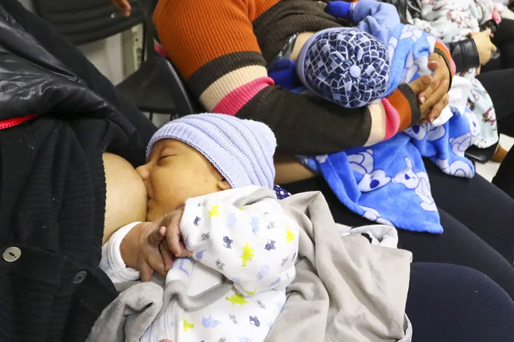 Cuidados para garantir um aleitamento materno seguro durante a pandemia 4 aleitamento materno