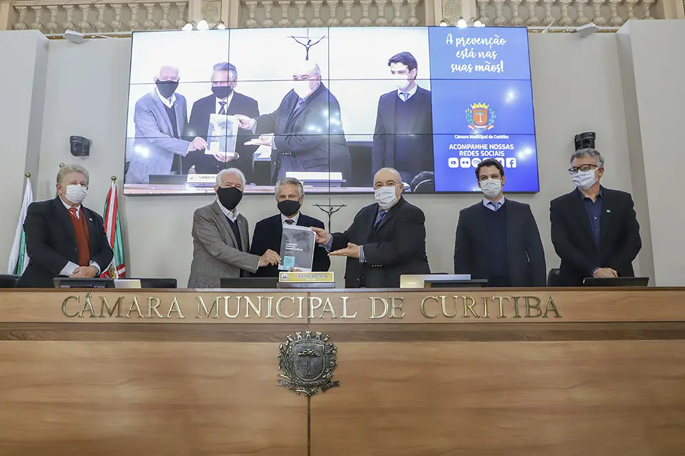 Prefeitura de Curitiba lança programa de retomada econômica para a cidade 2 retomada econômica