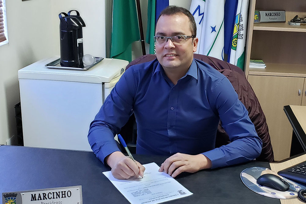 Presidente da Câmara, Vereador Marcinho, destaca sucessivas devoluções de recursos economizados à Prefeitura de Pinhais 7 marcinho 1 Presidente da Câmara, Vereador Marcinho, destaca sucessivas devoluções de recursos economizados à Prefeitura de Pinhais