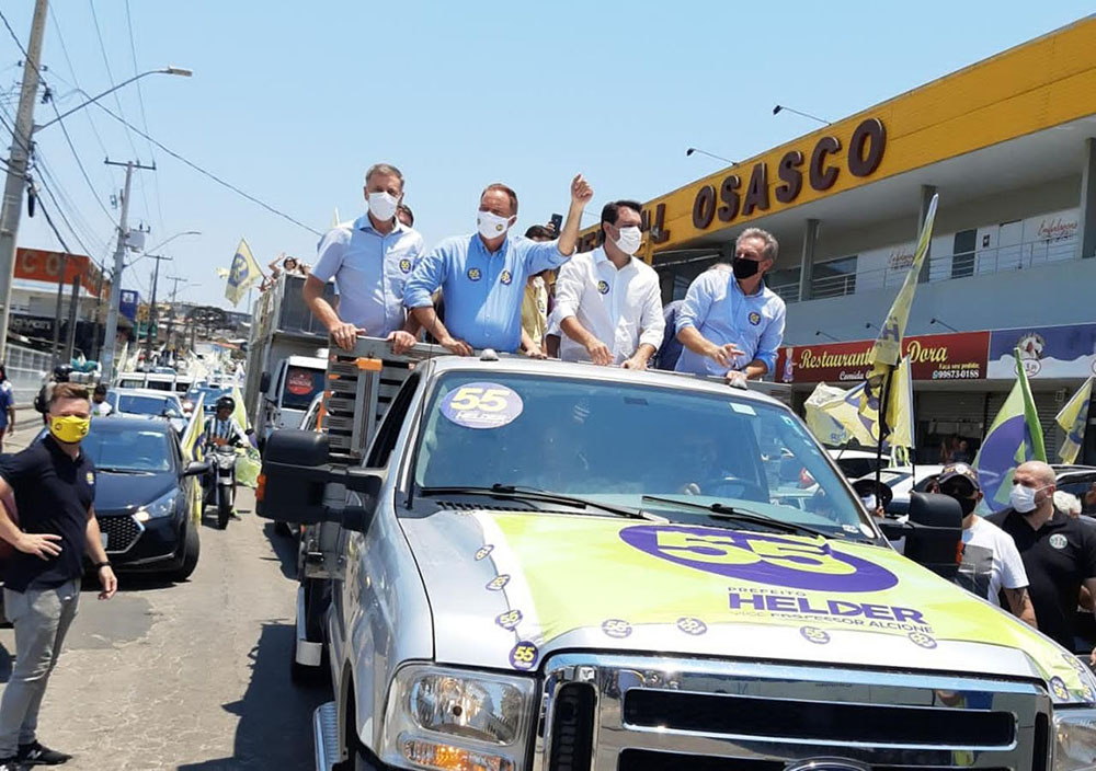 Resultado das eleições confirma a força de Luizão e Ratinho Jr. na RMC 8 Helder1 Resultado das eleições confirma a força de Luizão e Ratinho Jr. na RMC