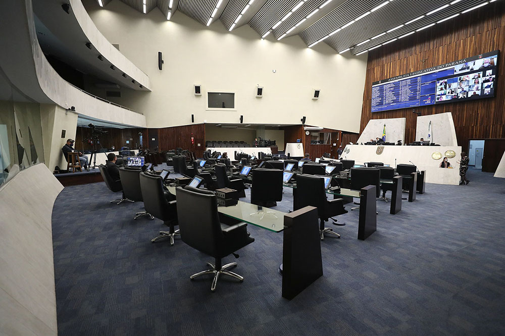 Projeto que prevê a extinção da Imprensa Oficial segue sob análise 1 alep011 Projeto que prevê a extinção da Imprensa Oficial segue sob análise