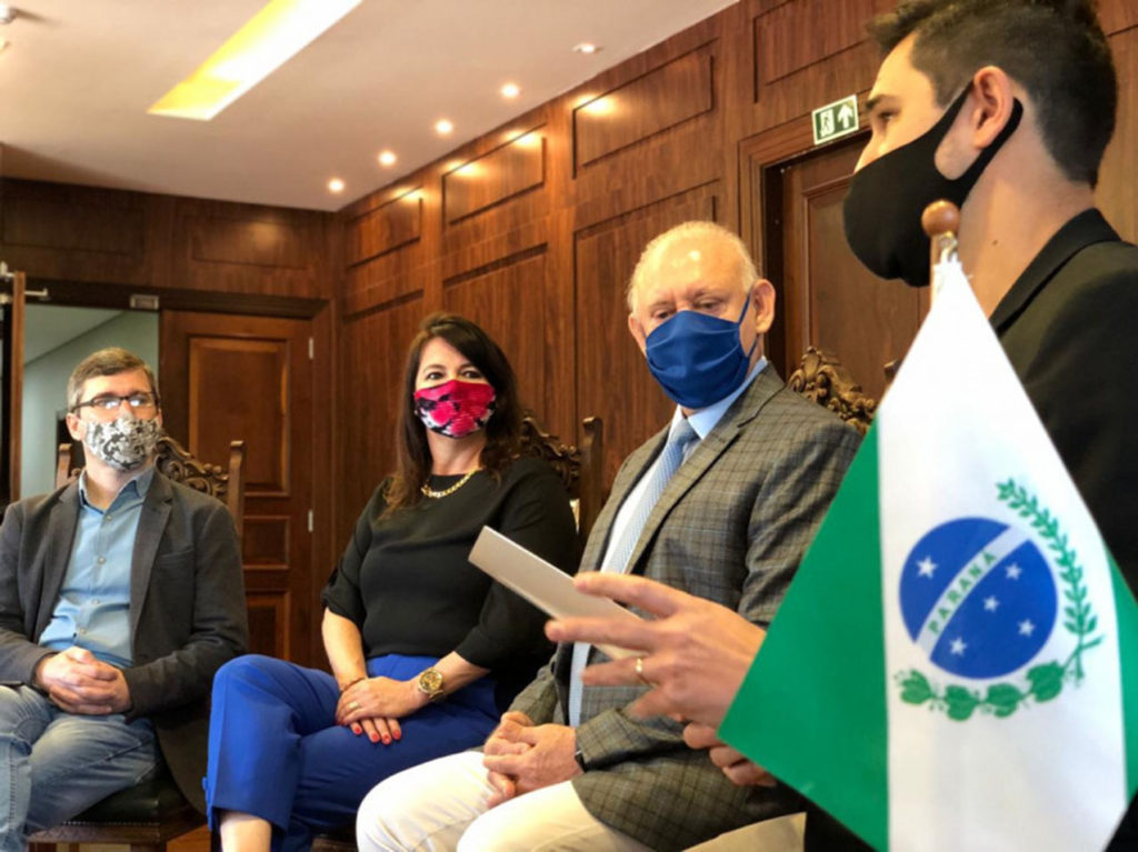 Presidente da Assembleia recebe projeto da nova Lei da Inovação no Paraná 7 Assembleia Lei da Inovação no Paraná