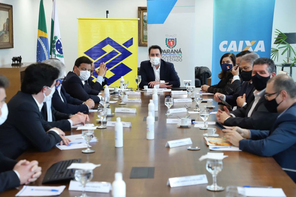 Boas condições do Estado garantem crédito para projetos estruturantes no Paraná 6 governo01 4 Boas condições do Estado garantem crédito para projetos estruturantes no Paraná