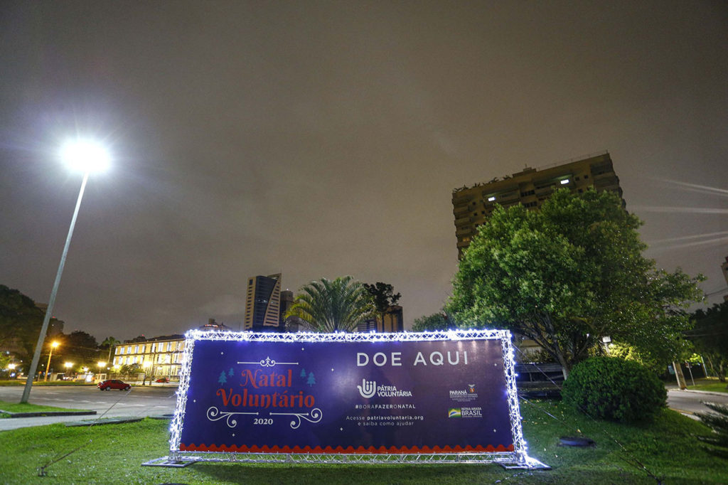 Natal Voluntário arrecada brinquedos e alimentos para casas de acolhimento 5 Natal Voluntário