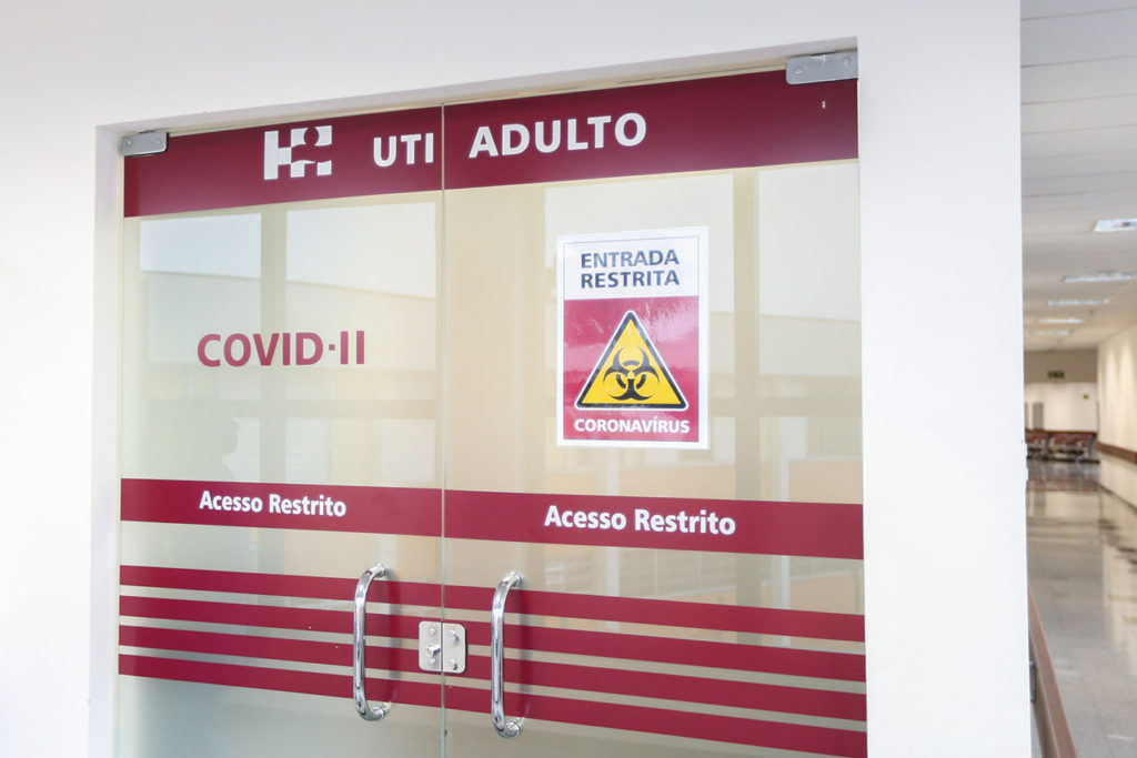 Governo já disponibilizou 2.842 leitos exclusivos para o novo coronavírus 3 UTI COVID - Hospital Trabalhador em Curitiba