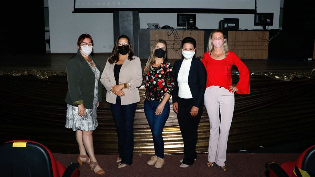 Projeto auxilia alunos no processo de transição da rede municipal para estadual 4 transição da rede municipal para estadual