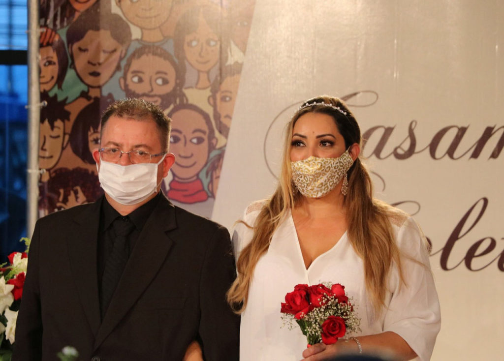 Casamento Comunitário é realizado em Pinhais por meio de cerimônia virtual 1 Casamento Comunitário