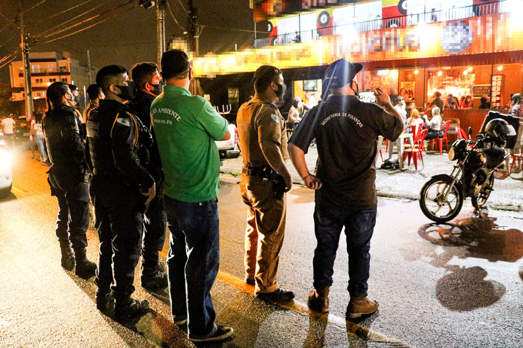 Bares e lanchonetes são fiscalizados durante Operação Aifu em Pinhais 3 pinhais05 1 Bares e lanchonetes são fiscalizados durante Operação Aifu em Pinhais