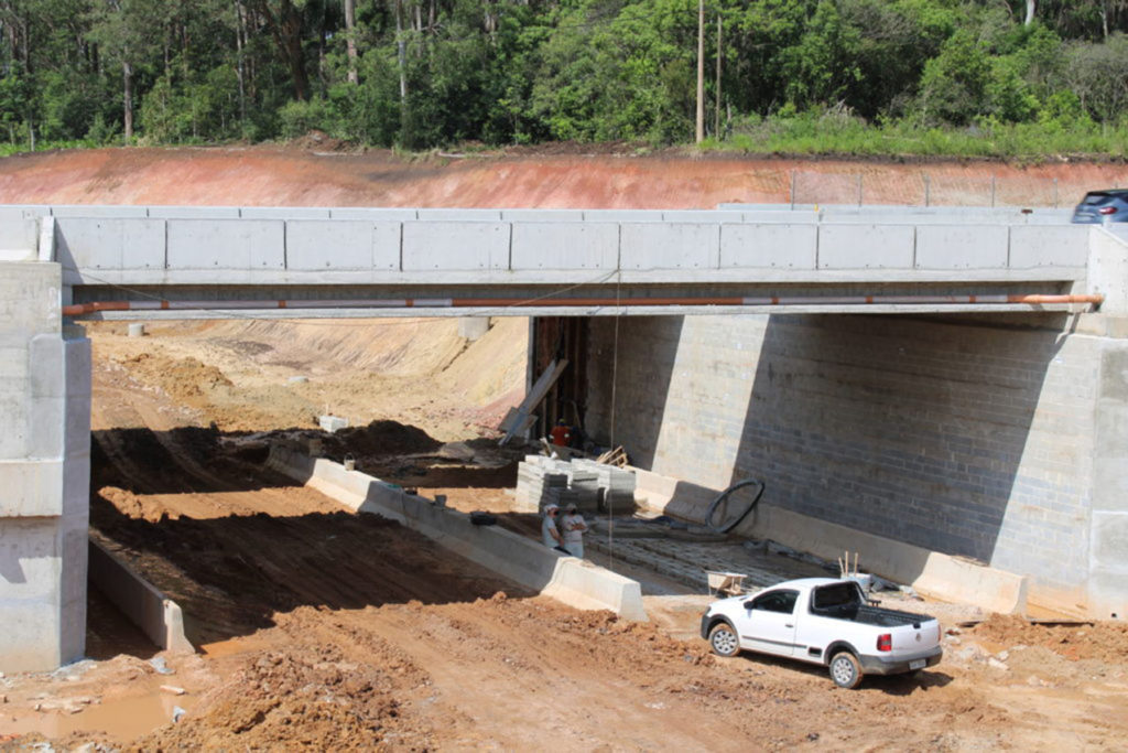 Seguem as obras de construção da nova Trincheira Marechal Hermes em São José dos Pinhais 3 Trincheira Marechal Hermes