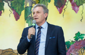 Helder Lazarotto e Alcione Giaretton tomam posse no município de Colombo 1 colombo02 Helder Lazarotto e Alcione Giaretton tomam posse no município de Colombo