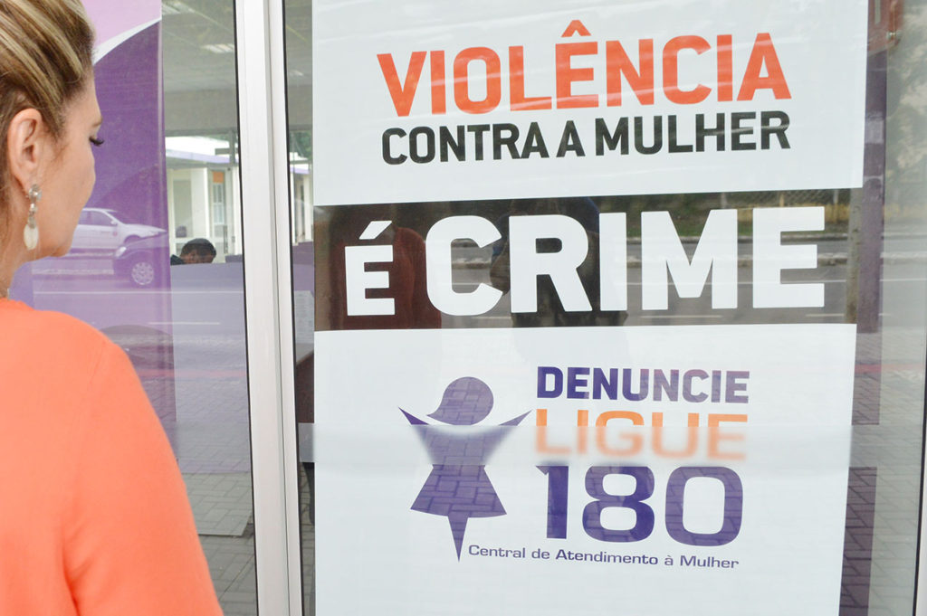 Centros de Atendimento à Mulher mantêm acolhimentos em todo o Estado do Paraná 8 violencia mulher Centros de Atendimento à Mulher mantêm acolhimentos em todo o Estado do Paraná