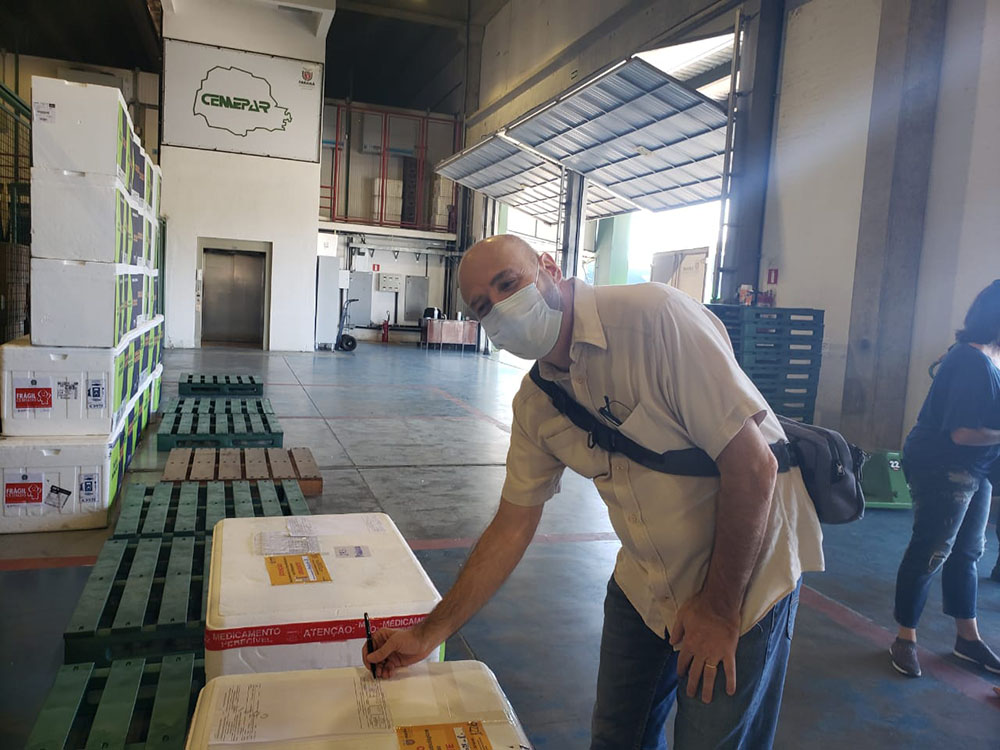 Com mais 12,2 mil doses recebidas, Curitiba inicia a vacinação de idosos acamados 1 curitiba vacina idosos Com mais 12,2 mil doses recebidas, Curitiba inicia a vacinação de idosos acamados