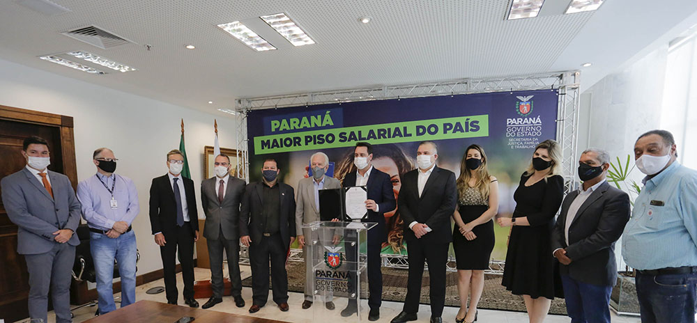 Ratinho Júnior ratifica novo salário mínimo do Paraná, o maior do País 9 piso salarial parana 10 Ratinho Júnior ratifica novo salário mínimo do Paraná, o maior do País