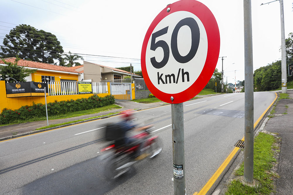 Velocidade máxima de 50 km/h passa a ser o padrão em Curitiba 4 curitiba 50 km Velocidade máxima de 50 km/h passa a ser o padrão em Curitiba