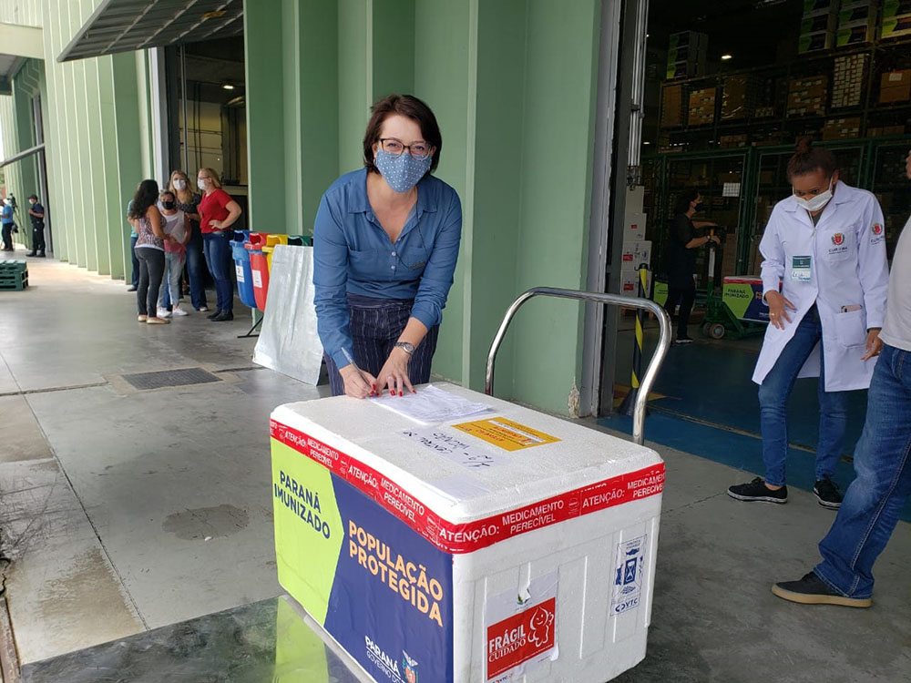 Curitiba recebe um novo lote de vacinas e vai retomar campanha 2 curitiba vacina 1 Curitiba recebe um novo lote de vacinas e vai retomar campanha