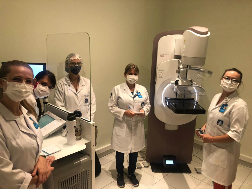 Exame de Mamografia sem dor já se tornou realidade no Brasil 1 mamografia01 Exame de Mamografia sem dor já se tornou realidade no Brasil