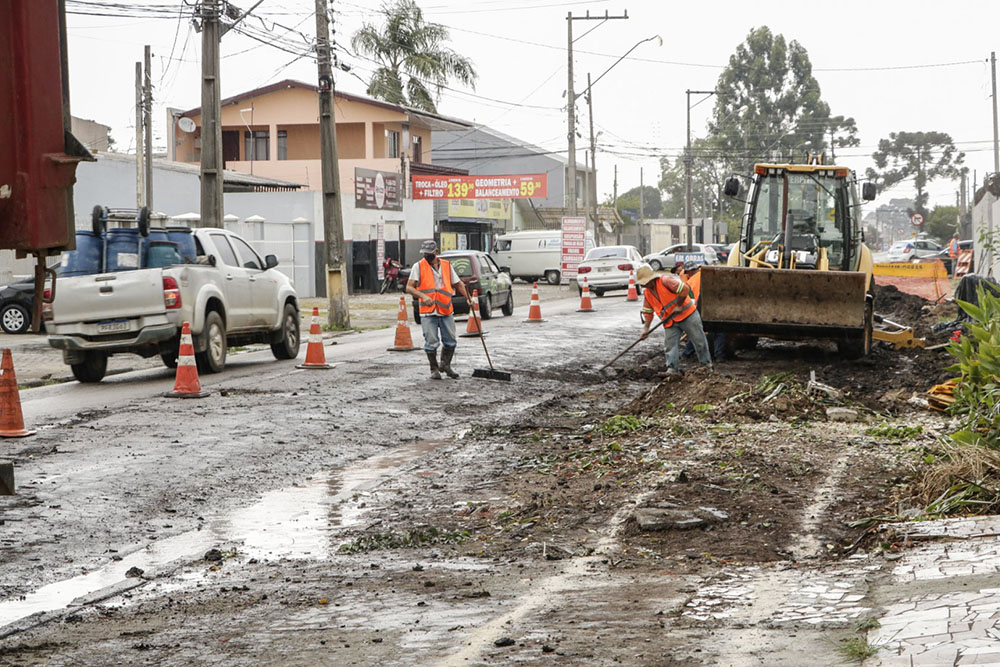 Obras de revitalização da Rua Manoel Bandeira 3 pinhais manuel bandeira Obras de revitalização da Rua Manoel Bandeira