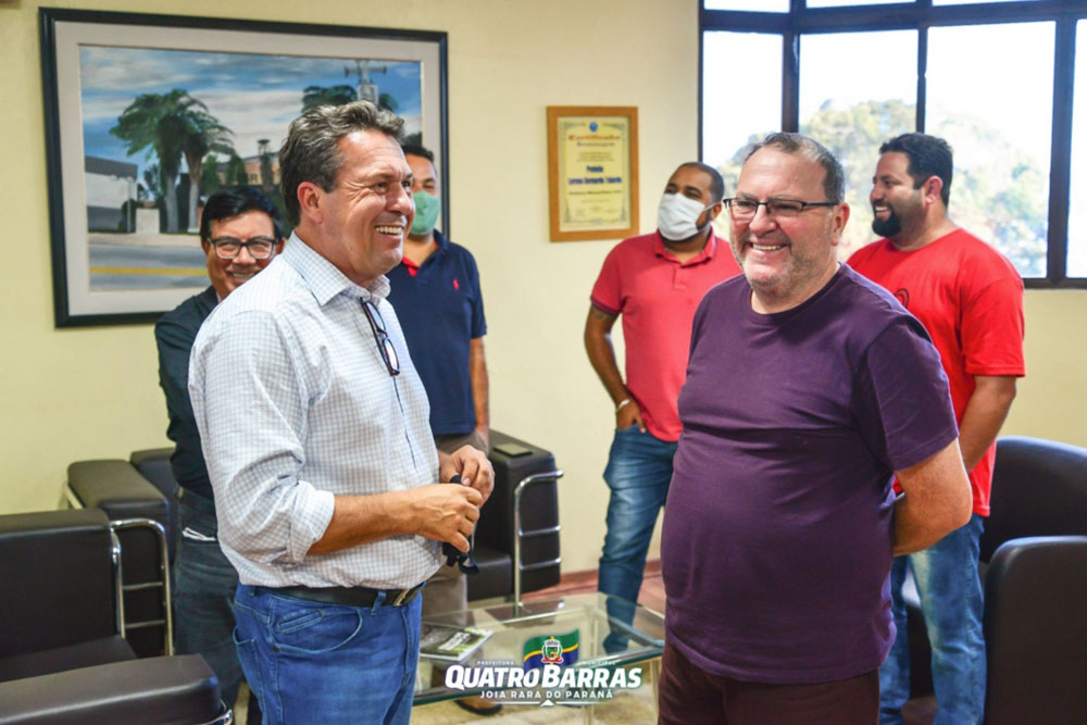 Prefeito Loreno Tolardo recebeu visita do secretário Márcio Nunes 8 quatro barras tolardo secretario Prefeito Loreno Tolardo recebeu visita do secretário Márcio Nunes