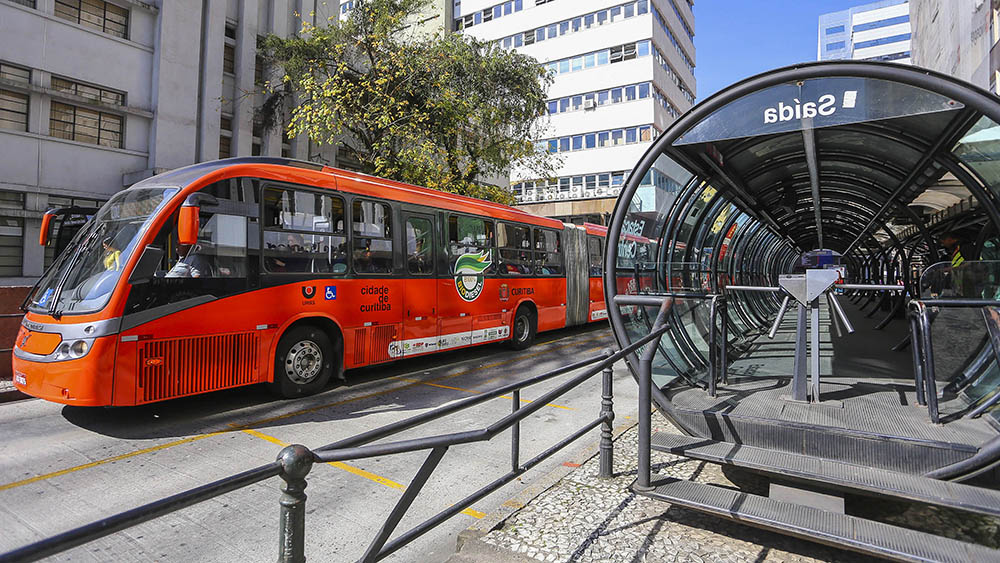 Ônibus em Curitiba circulam com no máximo 70% de ocupação de passageiros 6 curitiba transporte coletivo Ônibus em Curitiba circulam com no máximo 70% de ocupação de passageiros