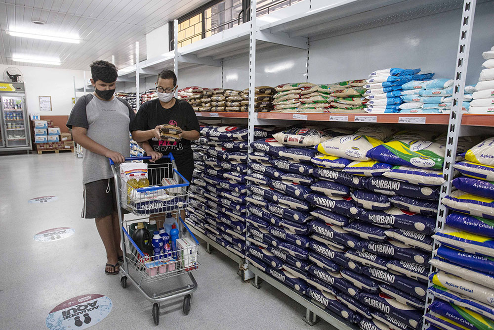 Prefeitura de Curitiba se mobiliza para famílias receberem auxílio alimentar 9 curitiba auxilio alimentar Prefeitura de Curitiba se mobiliza para famílias receberem auxílio alimentar