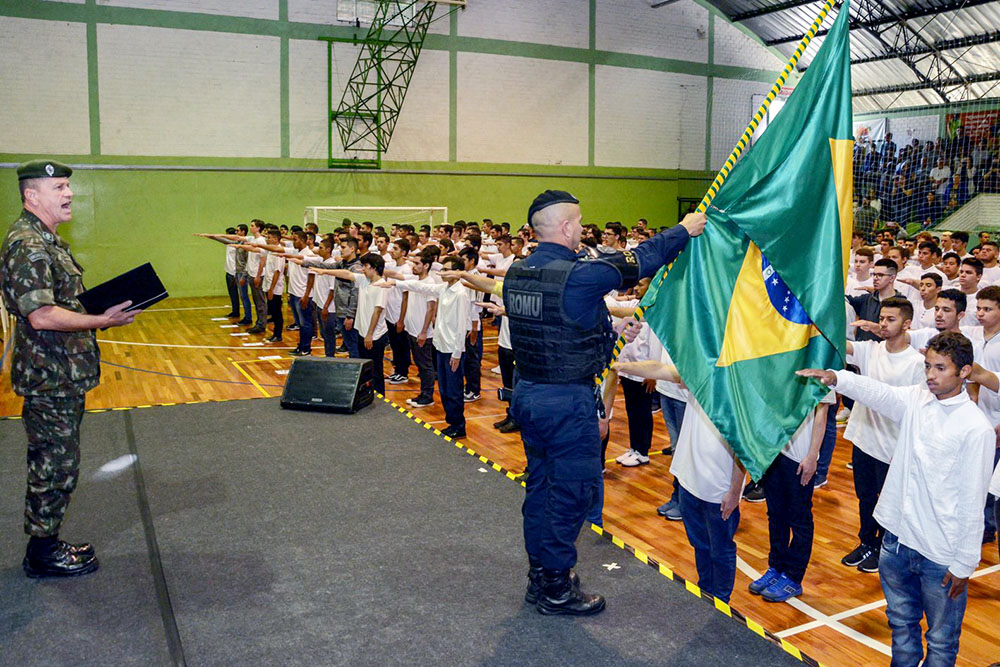 Jovens podem se inscrever no alistamento militar até o dia 30 de junho 5 pinhais alistamento militar Jovens podem se inscrever no alistamento militar até o dia 30 de junho