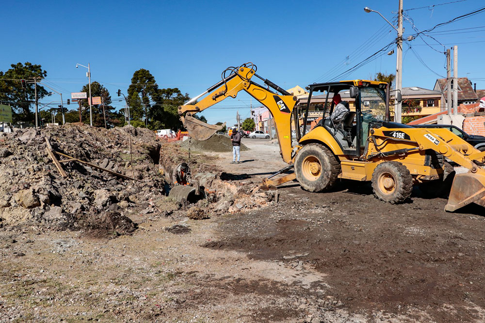 Tem início os trabalhos de duplicação do último trecho da Avenida Maringá, em Pinhais 7 pinhais avenida maringa Tem início os trabalhos de duplicação do último trecho da Avenida Maringá, em Pinhais