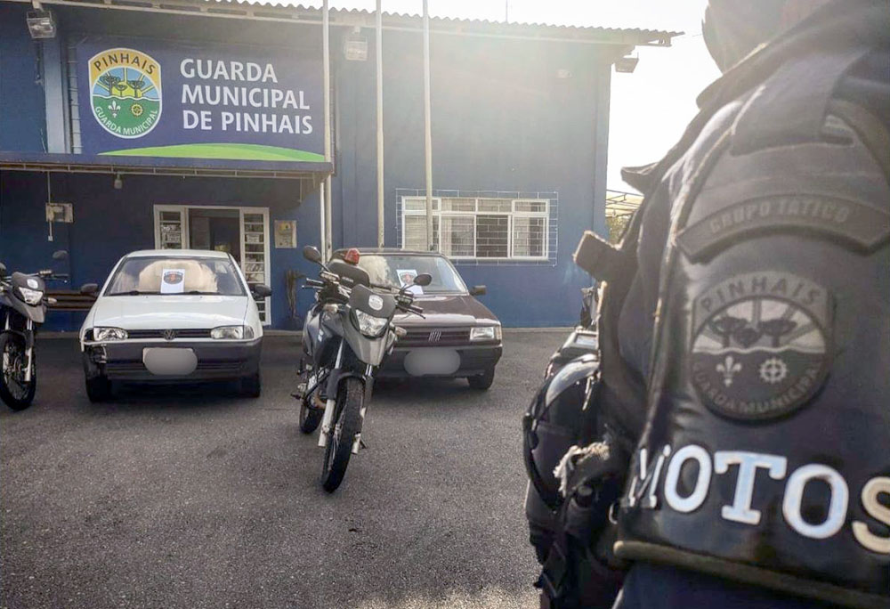Após confronto, Guarda Municipal de Pinhais recupera veículos furtados 1 pinhais guarda municipal roubo Após confronto, Guarda Municipal de Pinhais recupera veículos furtados