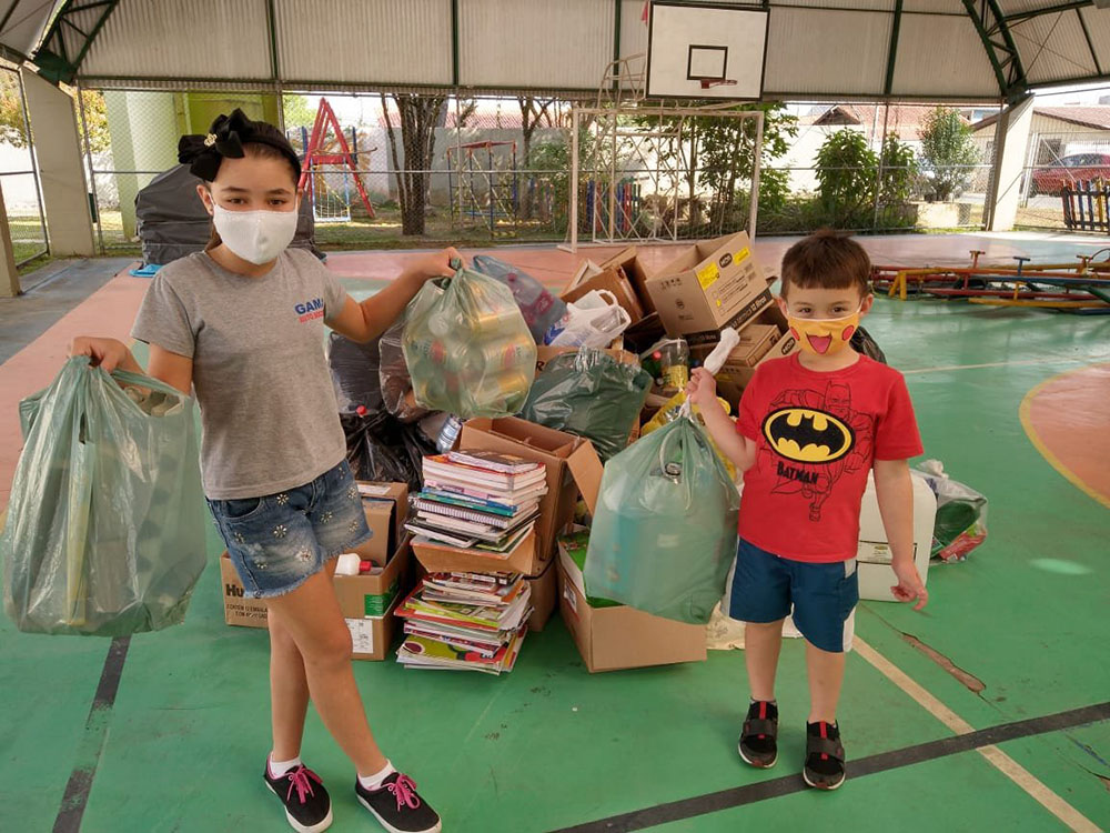 Unidade de Ensino de Pinhais promove campanha de reciclagem 4 pinhais reciclagem Unidade de Ensino de Pinhais promove campanha de reciclagem
