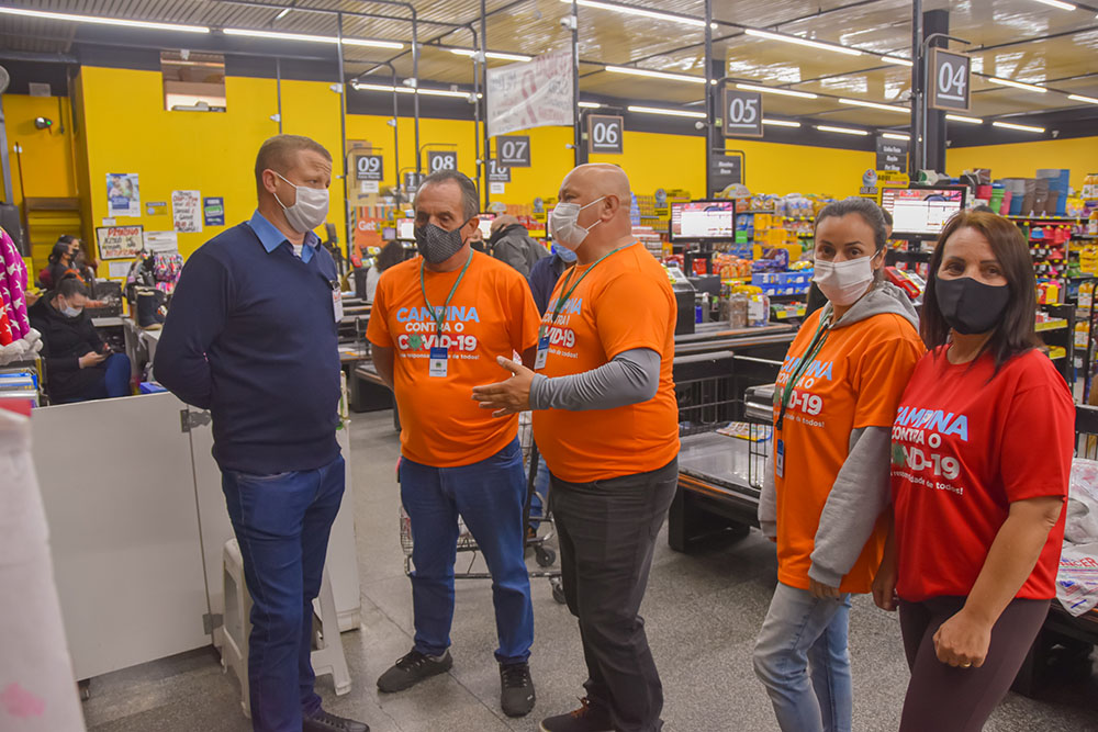 Prefeitura orienta estabelecimentos das regras de prevenção à disseminação do Covid-19 em Campina Grande do Sul 3 campina grande sul orienta Prefeitura orienta estabelecimentos das regras de prevenção à disseminação do Covid-19 em Campina Grande do Sul