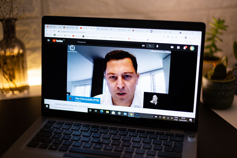 Fiscalização em Curitiba fechou bares com mais de 150 pessoas no fim de semana 5 pier petruziello Fiscalização em Curitiba fechou bares com mais de 150 pessoas no fim de semana