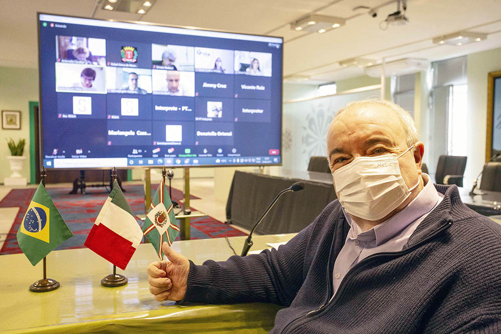 Curitiba apresenta ações sustentáveis em evento internacional 5 rafael greca 2 Curitiba apresenta ações sustentáveis em evento internacional