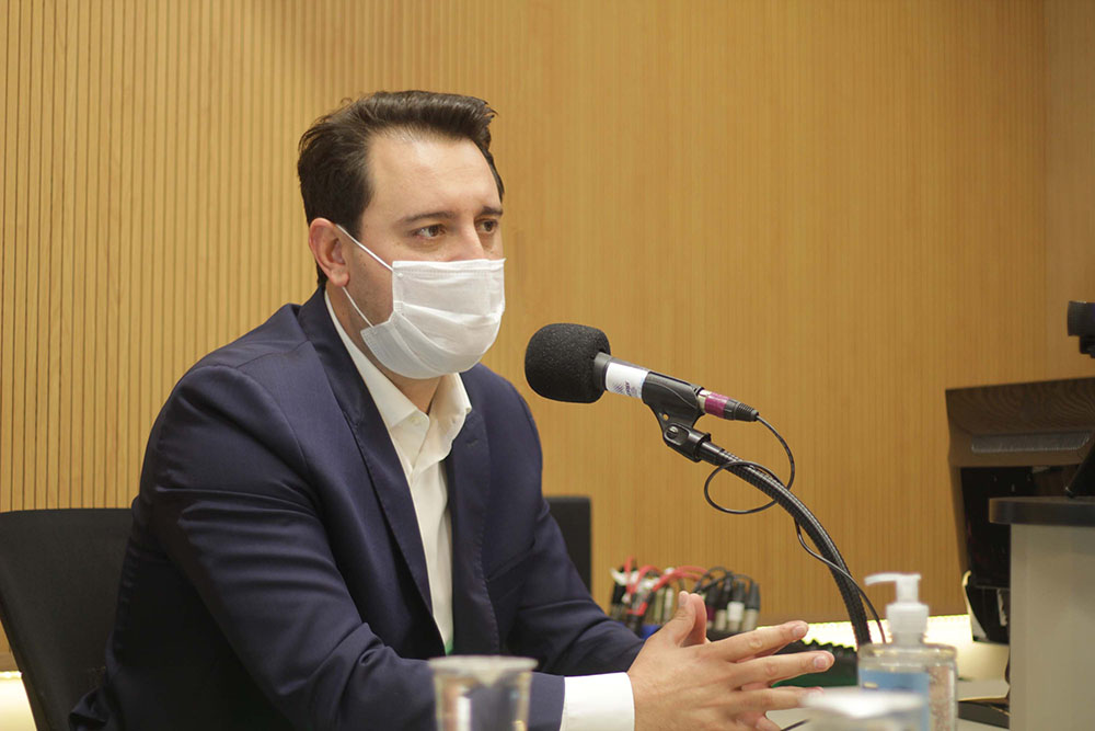 Com apoio às empresas, Paraná dá uma boa resposta à crise, afirma Ratinho Junior 3 ratinho junior Com apoio às empresas, Paraná dá uma boa resposta à crise, afirma Ratinho Junior