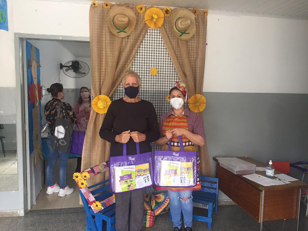 Alunos da pré-escola de Campina Grande do Sul recebem novo material pedagógico 7 campina pre escola Alunos da pré-escola de Campina Grande do Sul recebem novo material pedagógico