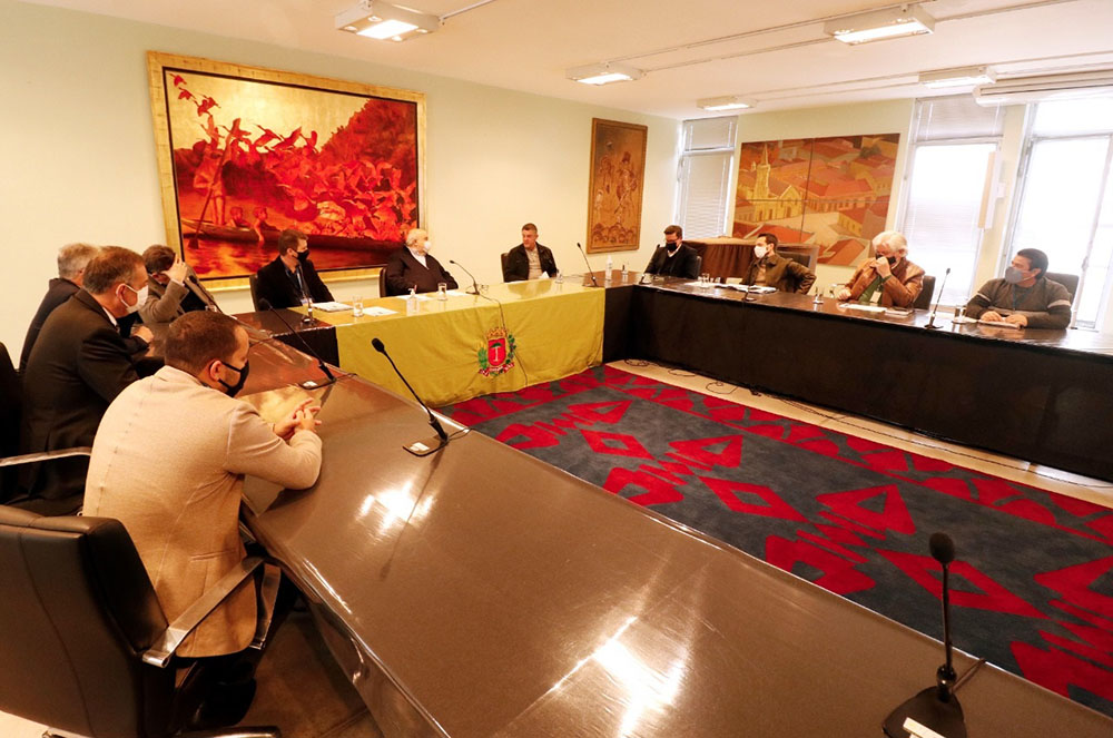 Prefeitura e Caixa Econômica discutem implantação do Pró-Moradia em Curitiba 1 curitiba pro moradia Prefeitura e Caixa Econômica discutem implantação do Pró-Moradia em Curitiba