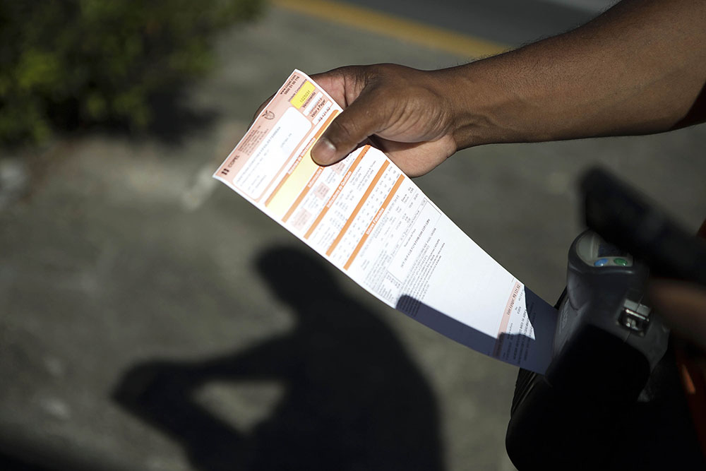 Copel alerta consumidores para golpes em nome da companhia 8 governo copel Copel alerta consumidores para golpes em nome da companhia