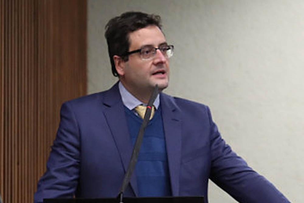 Proposta veda utilização da linguagem neutra na administração estadual 1 homero marchese Proposta veda utilização da linguagem neutra na administração estadual